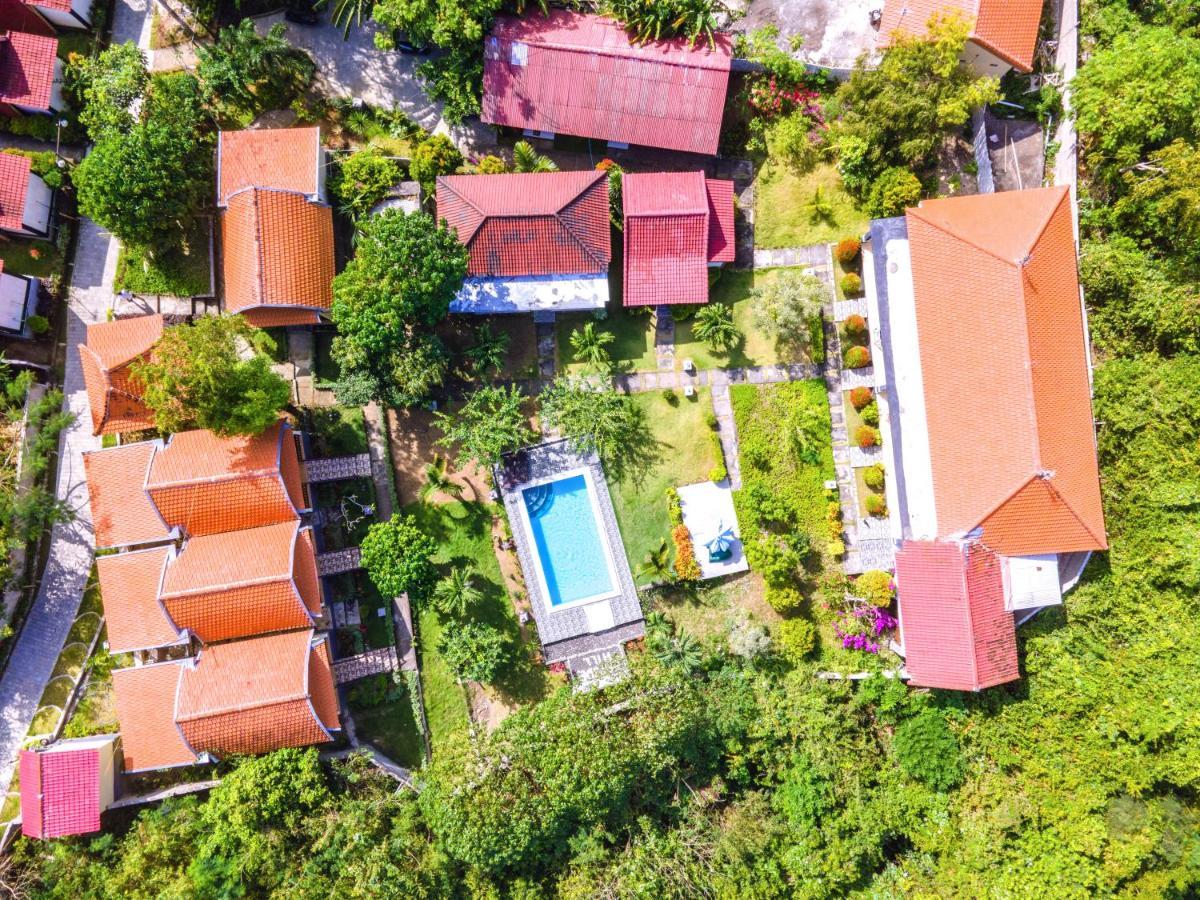 The Pande Hill Homestay Uluwatu Kültér fotó