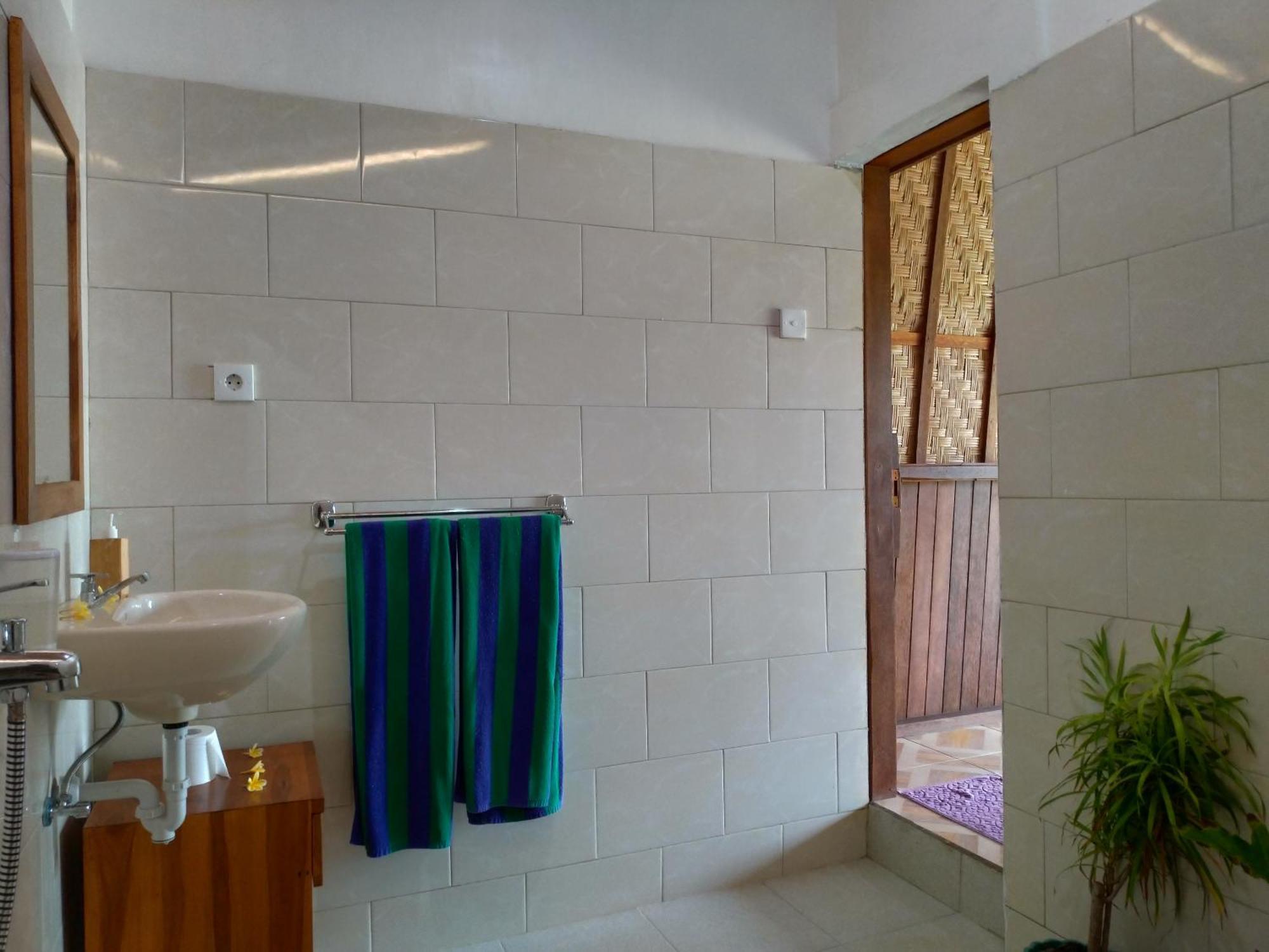 The Pande Hill Homestay Uluwatu Szoba fotó